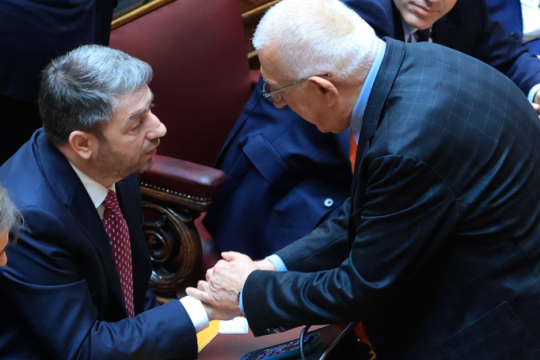 Την παρέμβαση του προέδρου της Βουλής ζητά το ΠΑΣΟΚ για τον ΟΠΕΚΕΠΕ